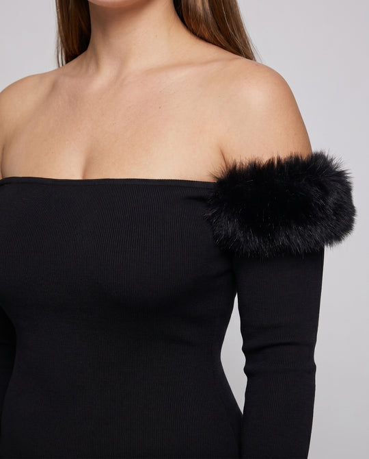 Product 15613786325322 - close_up_detail