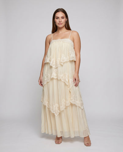 Damen Maxikleid mit fließendem Schnitt und bezaubernden Spitzenakzenten EB