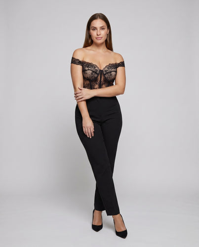 Damen Spitzenoberteil mit romantischen Details EB