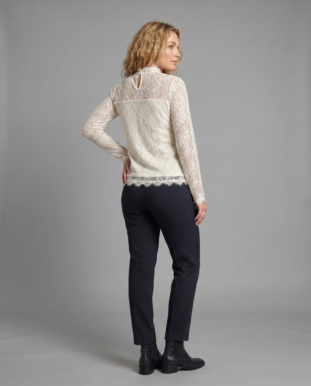 Product 15613825384778 - back_view