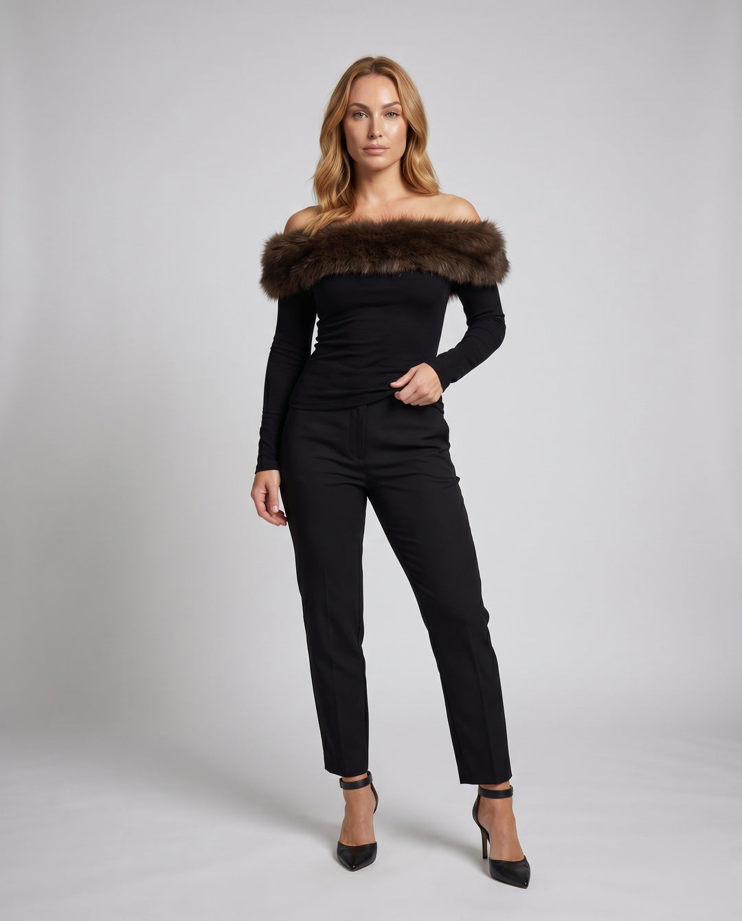 Product 15613827940682 - full_body_front