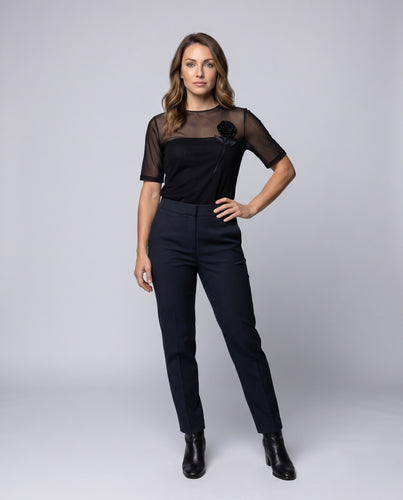 Damen Elegantes und luftiges Oberteil mit floralem Akzent EB
