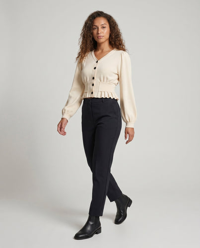 Damen Elegante Bluse mit gerüschten Ärmeln und taillierter Passform EB