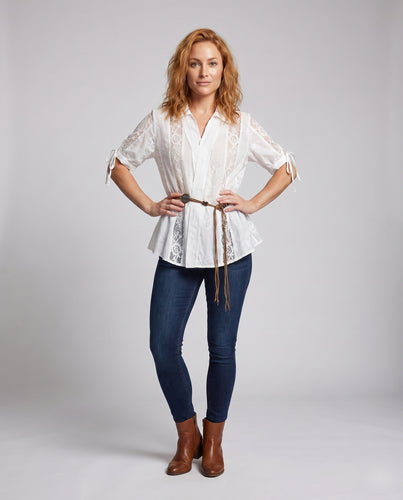 Damen Elegante Bluse mit Rüschendetails und tailliertem Schnitt EB