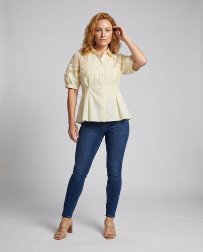 Damen Elegante Bluse mit Spitzenbesatz und modischem Schnitt EB