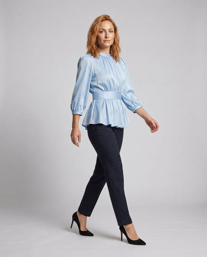 Damen Elegante Bluse mit voluminösen Ärmeln und tailliertem Gürtel EB