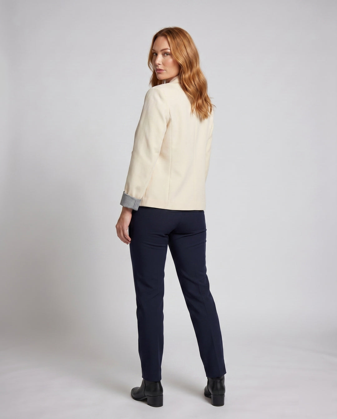 Product 15616786366794 - back_view
