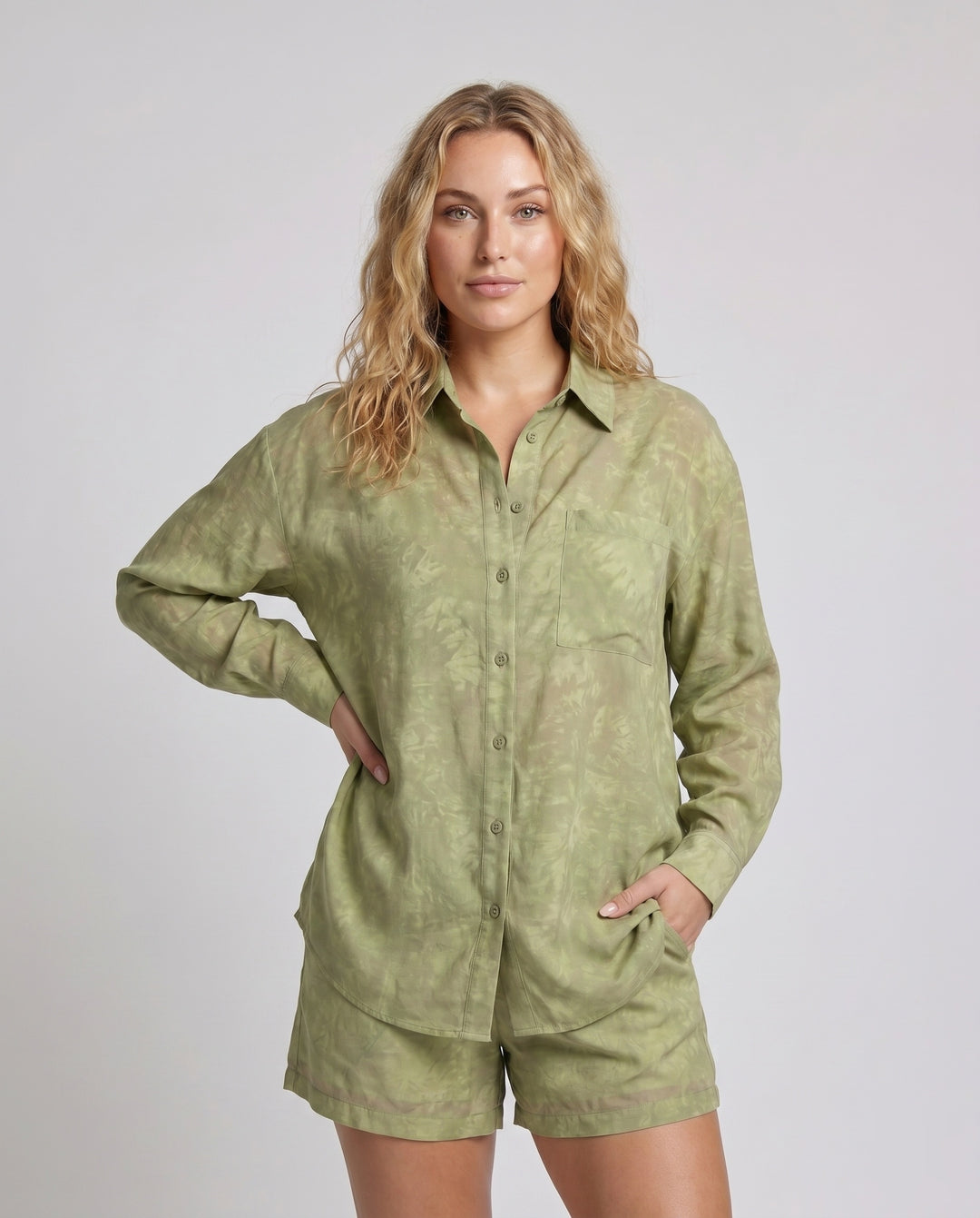 Product 15616798163274 - upper_body