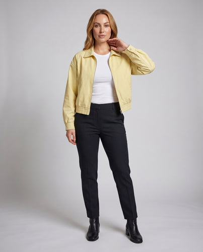 Damen Trendy Bomberjacke mit lässigem Schnitt und elastischen Bündchen EB