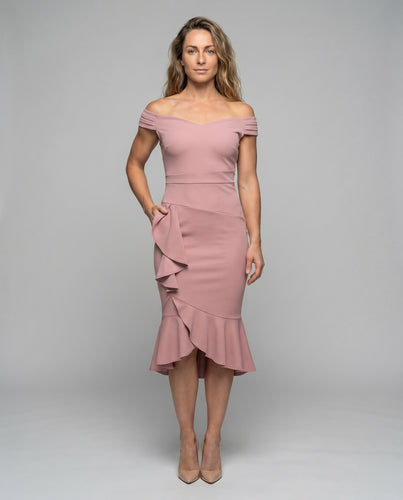 Damen Figurbetontes Kleid mit einem Rüschensaum EB