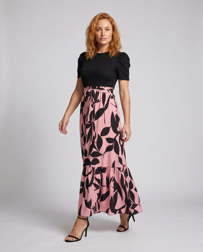 Damen Maxikleid mit raffiniertem Muster und elastischem Taillenzug EB