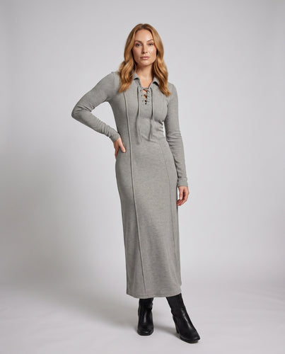 Damen Langarm Kleid mit eleganter Passform und modernem Kapuzen-Design