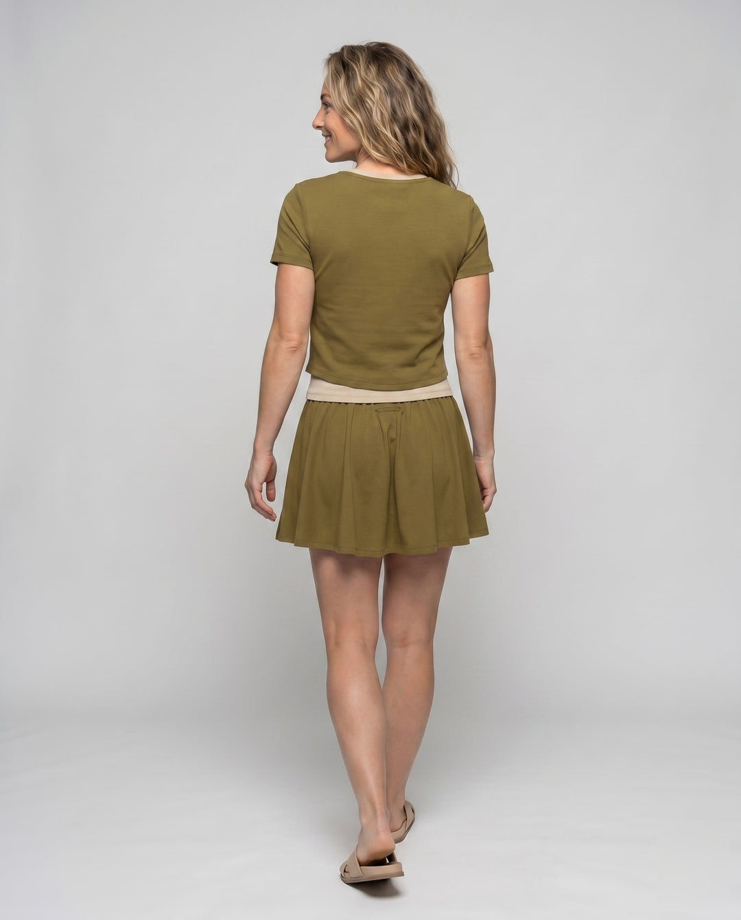 Product 15620233757002 - back_view