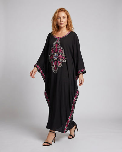 Damen elegante Kaftanrobe mit kunstvollen Stickereien EB