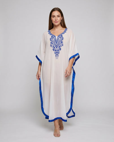 Damen elegante Strandrobe mit kunstvoller Bestickung EB