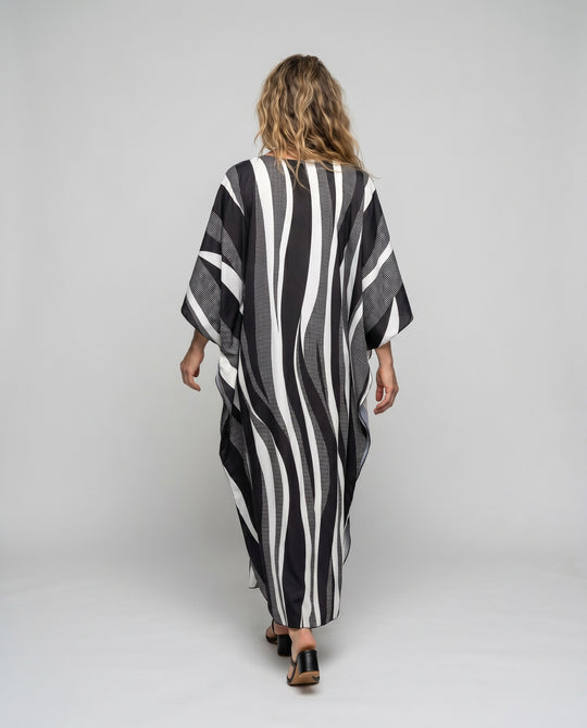 Product 15622841893194 - back_view