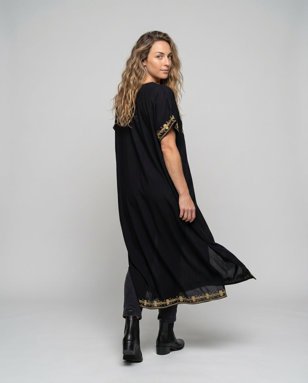Product 15622842155338 - back_view