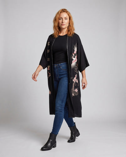Damen eleganter Kimono mit floraler Stickerei EB