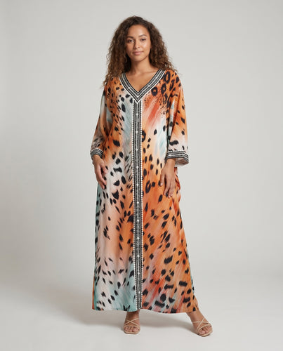 Damen eleganter Maxikaftan mit tierischem Muster und luxuriösen Details EB