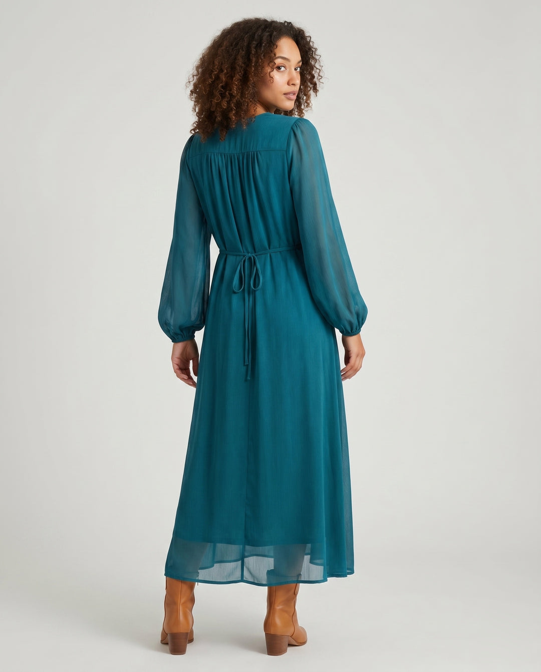 Product 15622851068234 - back_view