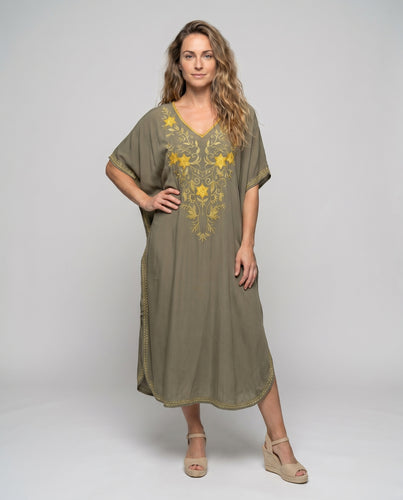 Damen Kaftan mit femininer Stickerei und seitlichen Schlitzen EB