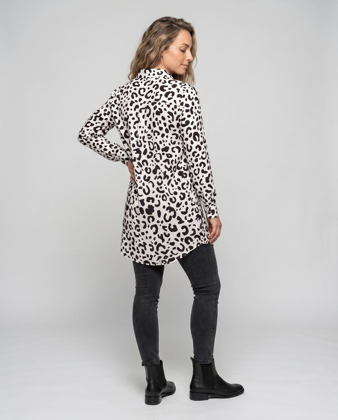 Product 15622868599114 - back_view