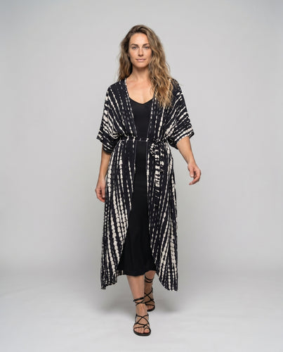 Damen lässiger Strandkimono mit seitlichem Schlitze und Bindegürtel EB