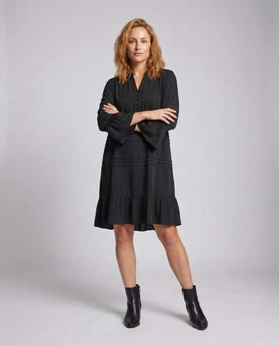 Damen lässiges Langarmkleid mit stilvollen Rüschendetails EB