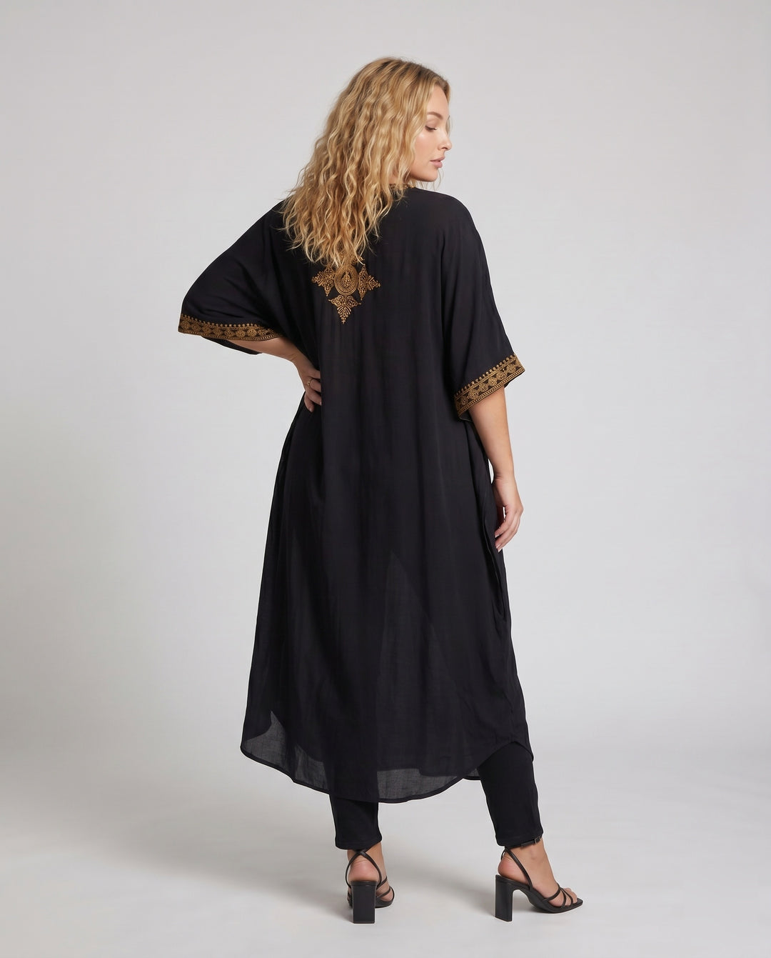 Product 15622894485834 - back_view
