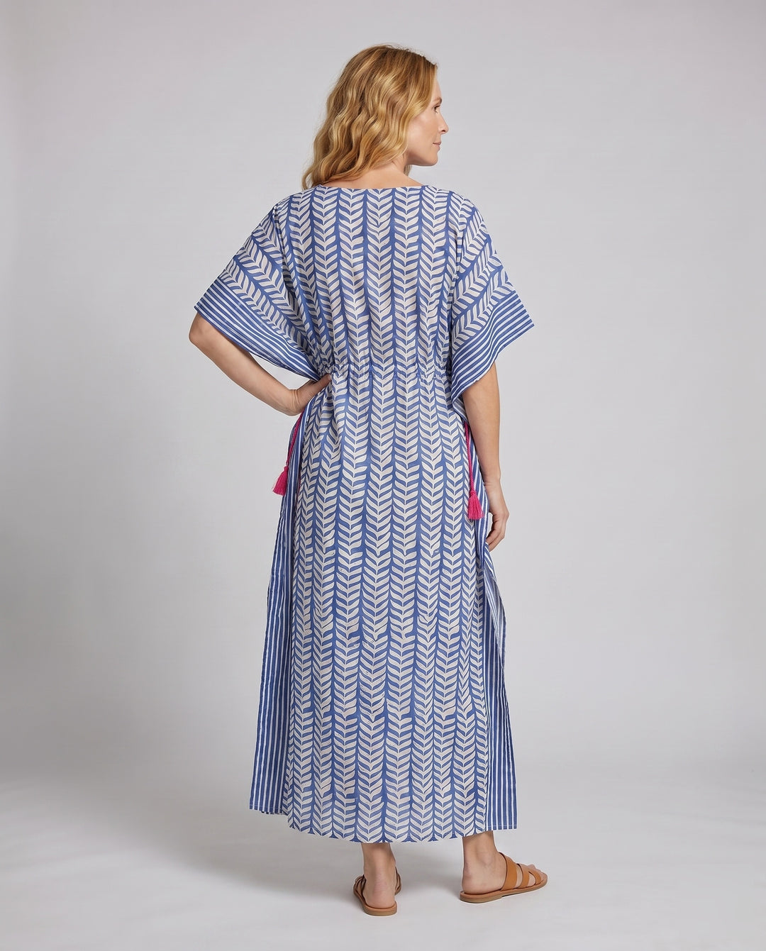 Product 15622896681290 - back_view