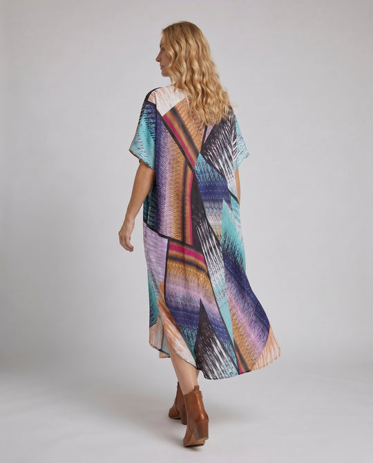 Product 15622905626954 - back_view