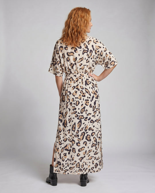 Product 15622907232586 - back_view