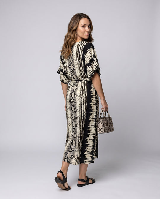 Product 15622907560266 - back_view