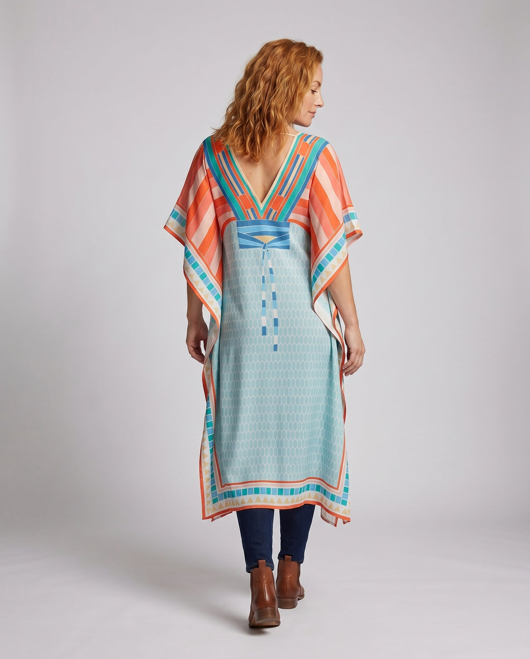 Product 15622911295818 - back_view