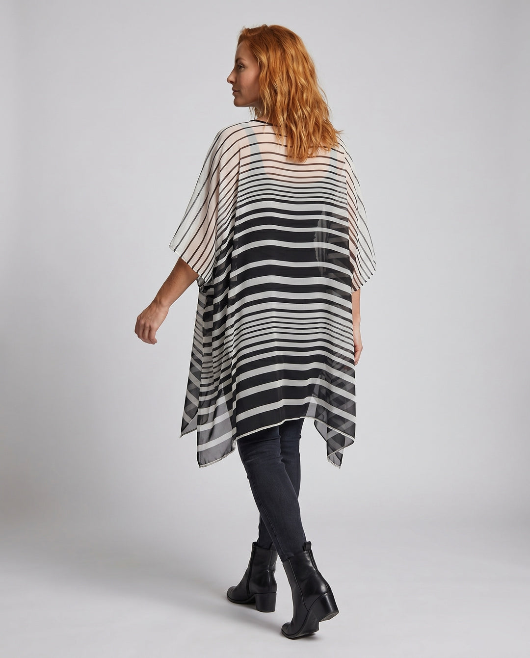 Product 15622914343242 - back_view