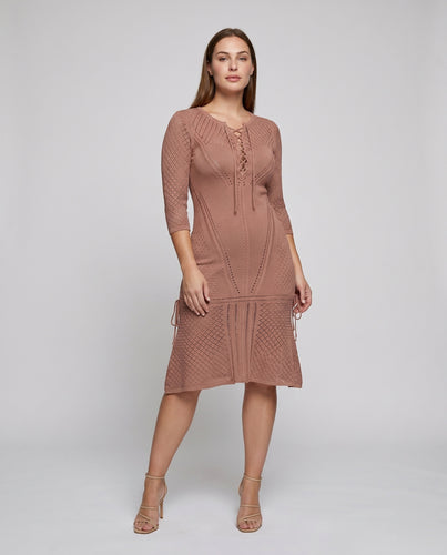 Damen Strickkleid mit modernen Schnürdetails und elegantem Muster Heidi Mode