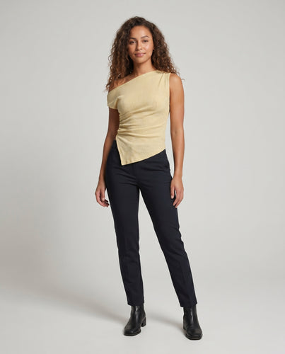 Damen nan asymmetrisches Ein-Schulter-Feinstricktop mit strukturierter Wellenoptik, seitlicher Knopfleiste und taillierter Silhouette