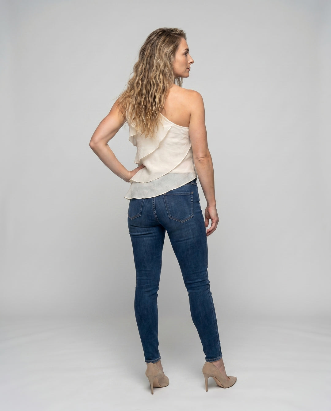 Product 15624510931274 - back_view