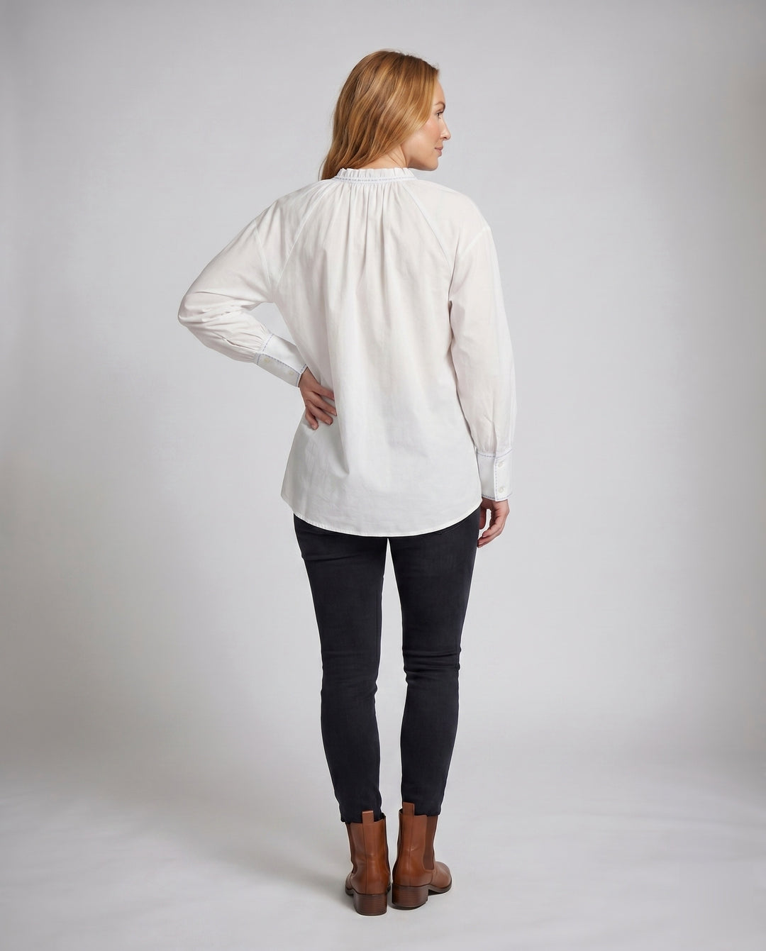 Product 15624511619402 - back_view