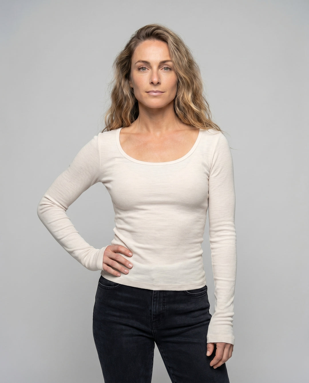 Product 15624518041930 - upper_body