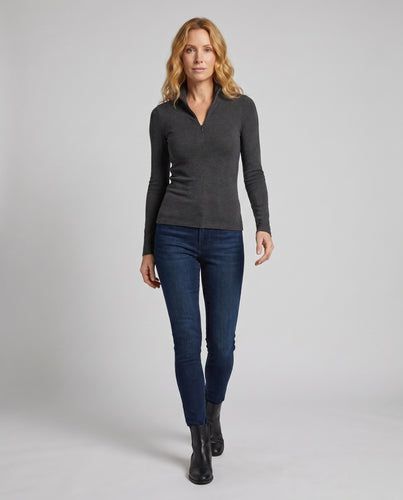 Damen nan figurbetonter Feinstrickpullover mit kurzem Reißverschluss, Stehkragen und Daumenlochärmeln