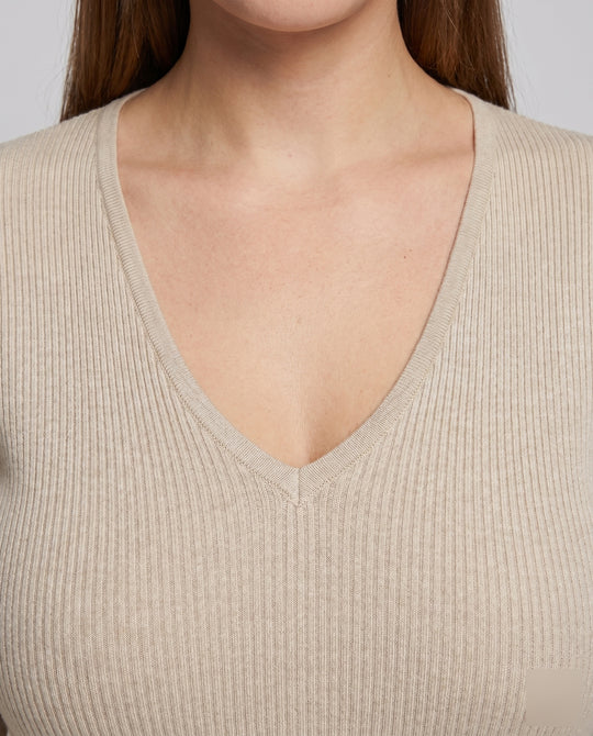 Product 15624520663370 - close_up_detail