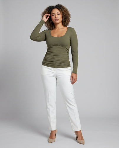 Damen nan figurbetontes Jersey-Langarmshirt mit tiefem Rundhalsausschnitt, elastischem Baumwoll-Stretch und konturierenden Teilungsnähten