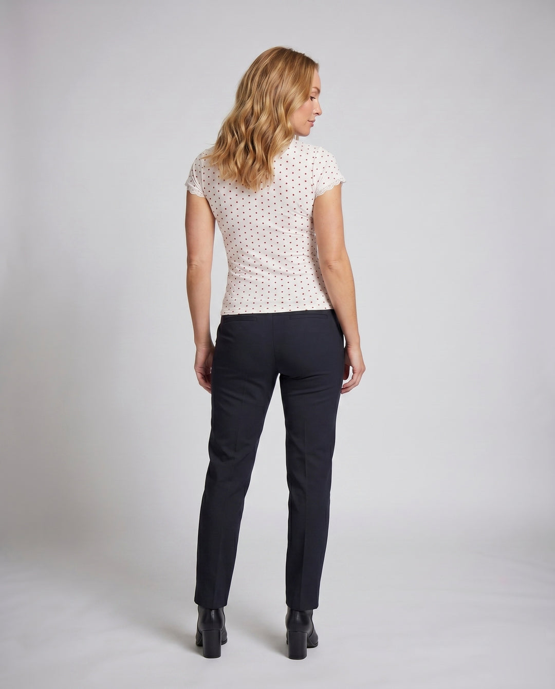 Product 15624523874634 - back_view