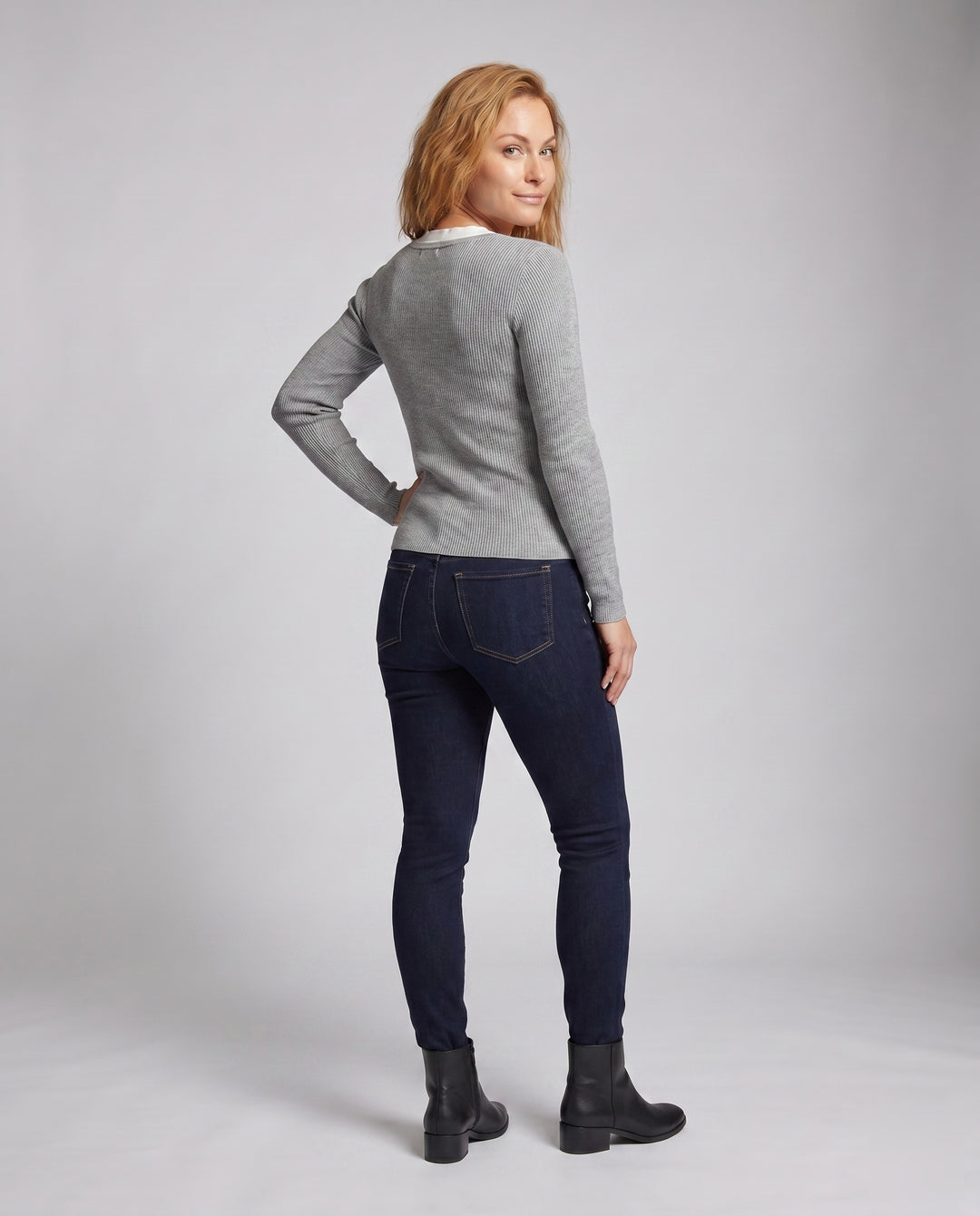 Product 15624531935562 - back_view