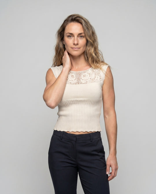 Product 15624533442890 - upper_body