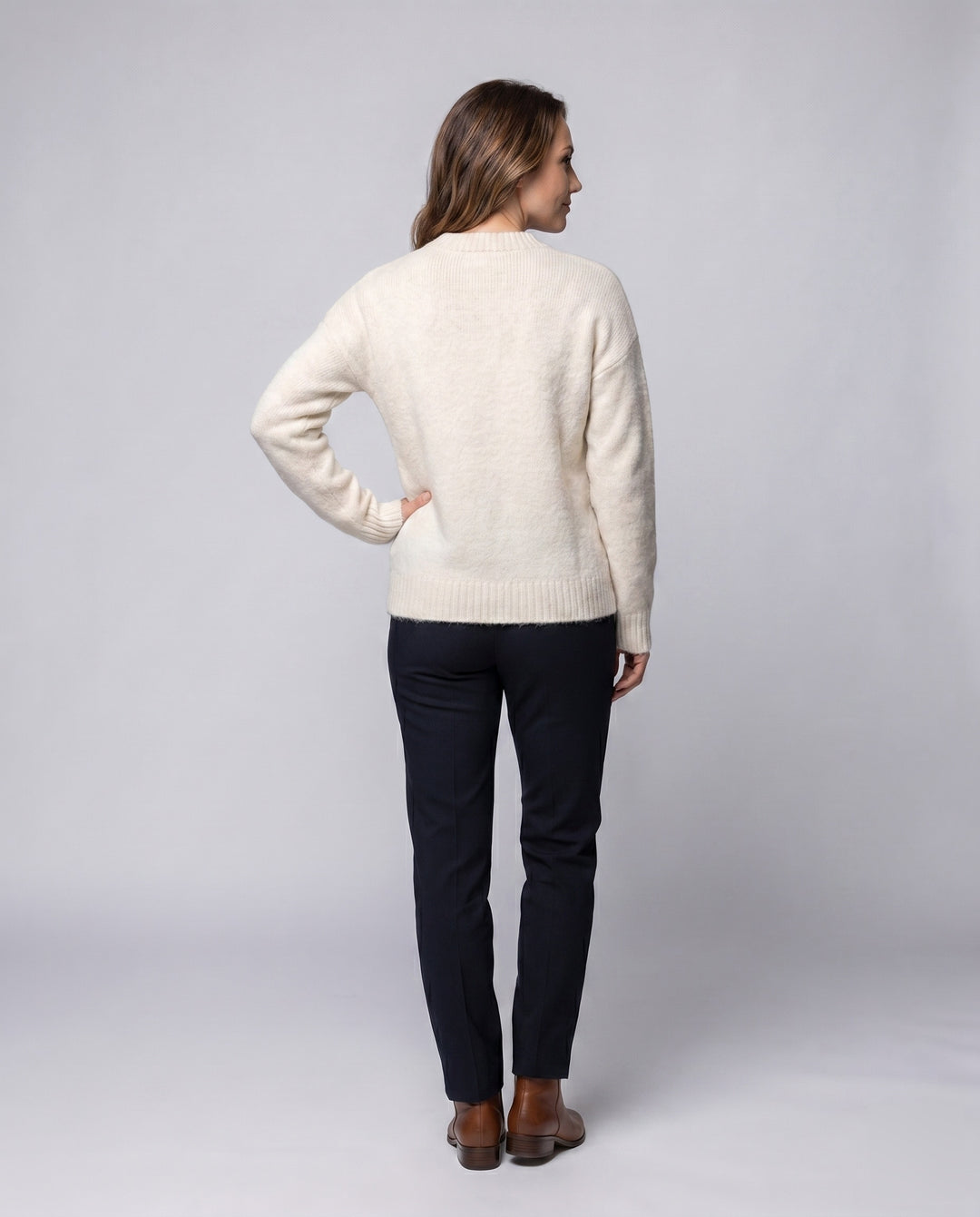 Product 15624540684618 - back_view