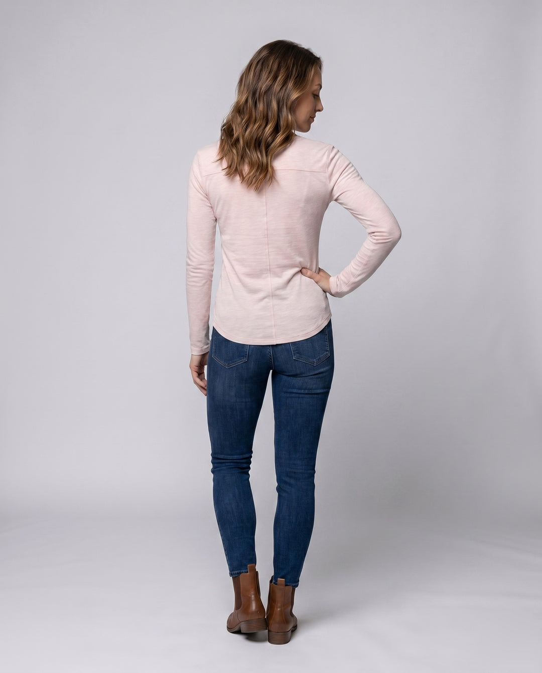 Product 15624541143370 - back_view
