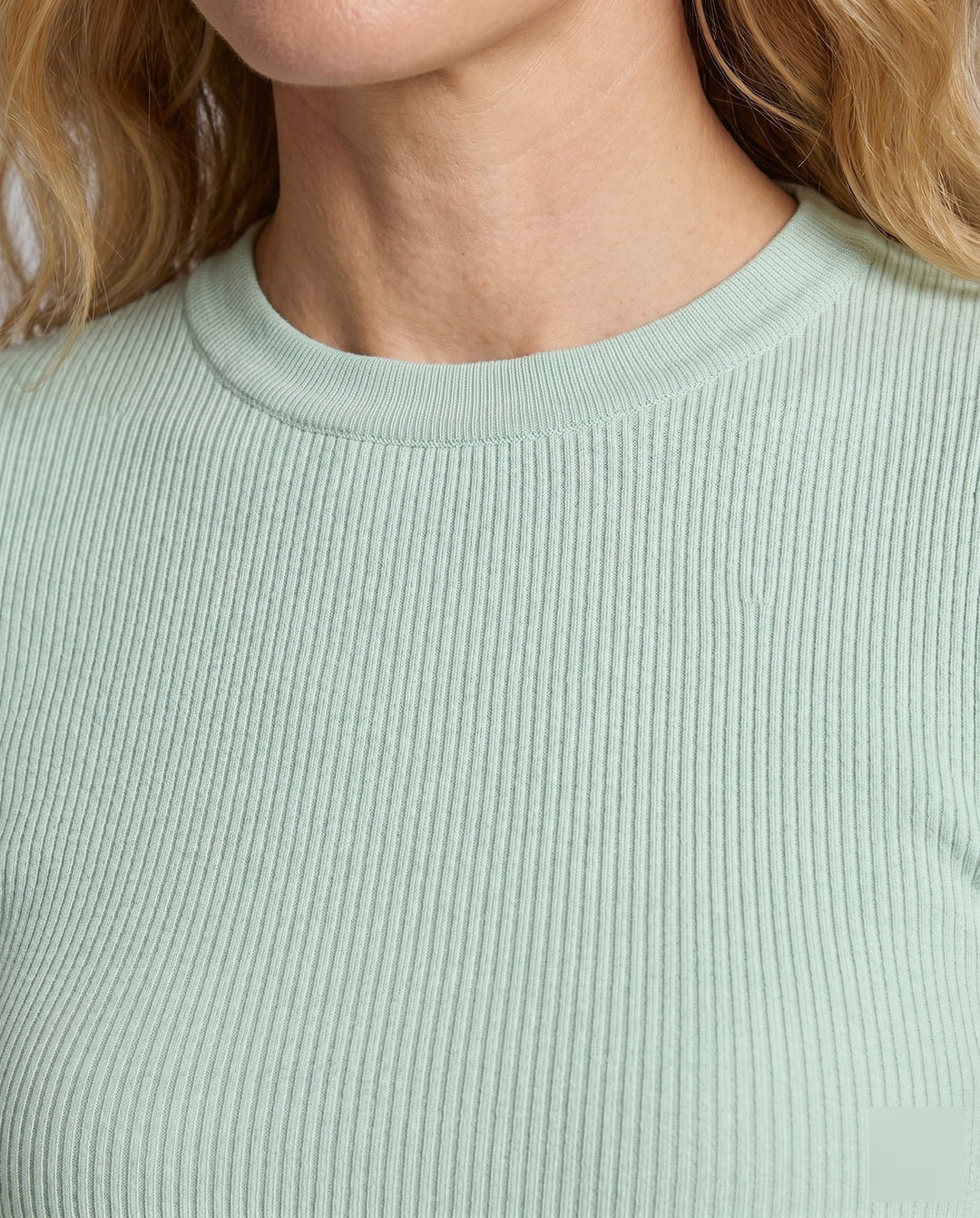 Product 15624542880074 - close_up_detail