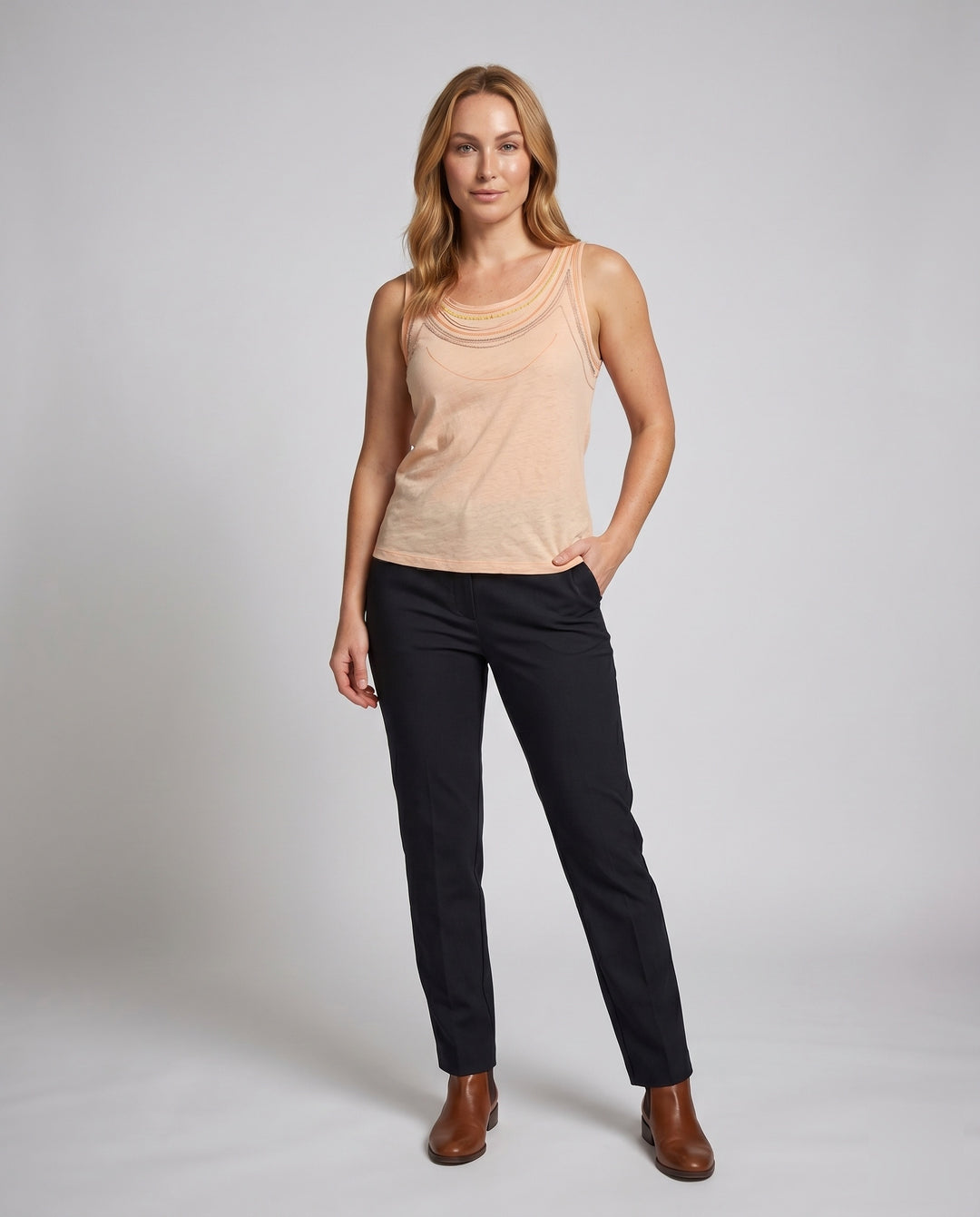 Product 15624543469898 - full_body_front